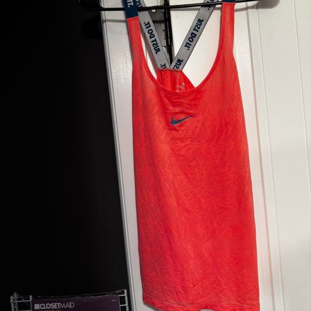NWT Nike orange dri-fit tank top Size M #fitness #gymwear